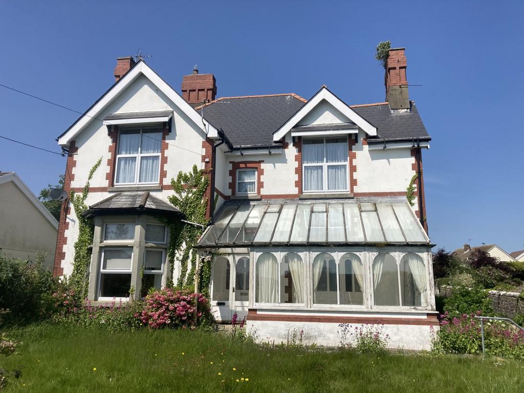 Boverton Road, Llantwit Major, CF61 5 bed detached house for sale £