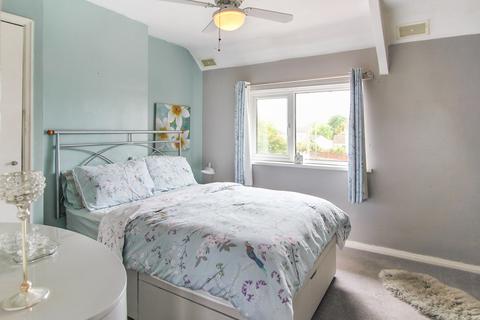 3 bedroom terraced house for sale - Illtyd Avenue, Llantwit Major, CF61