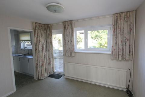 3 bedroom detached house for sale - Cardigan Crescent, Boverton, CF61