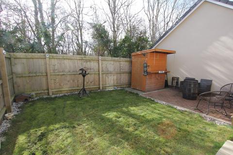 12 Cae Brewis, Boverton, Llantwit Major, CF61 2AU