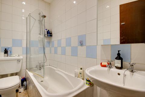 58a Bury Street, London, N9 7JX