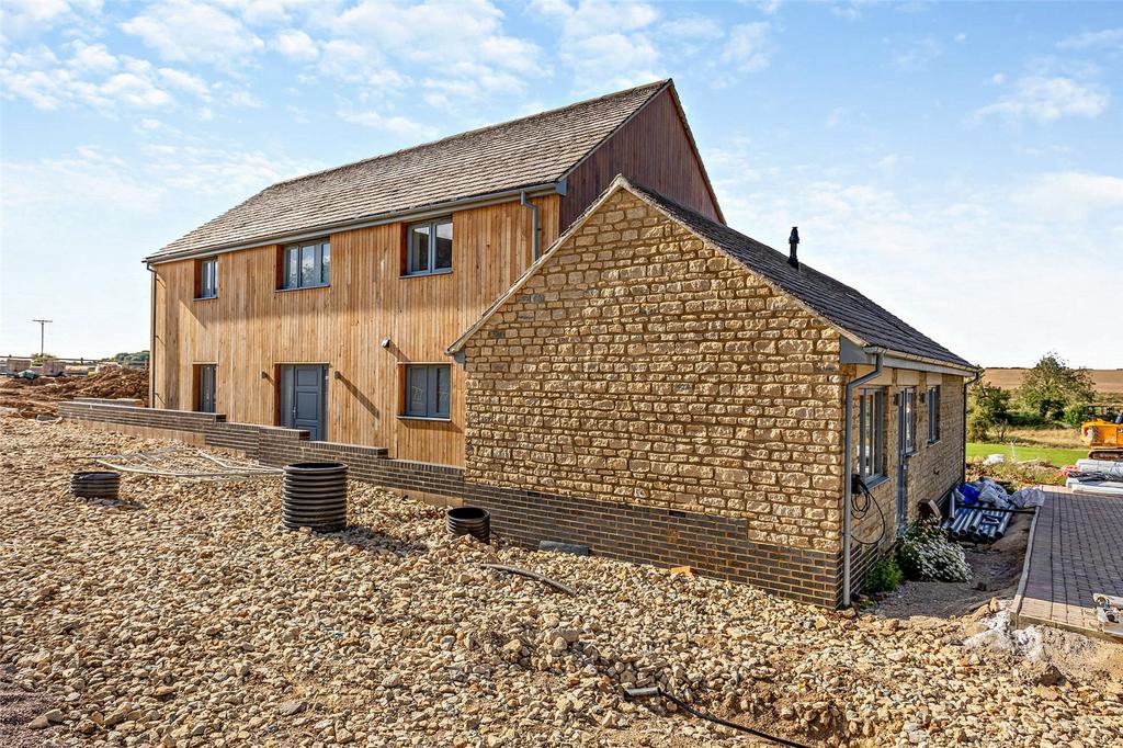 Rectory Farm, Lower Benefield, Northamptonshire, PE8 4 bed detached
