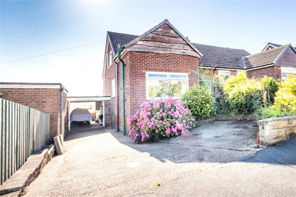 Cherry Tree Drive, Greetland... 4 bed bungalow £195,000