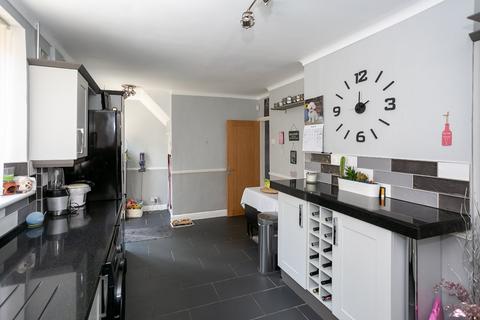 239 Hayling Road, Watford, WD19 7NU