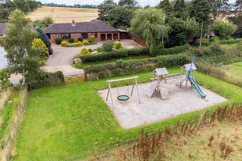 6 bedroom bungalow for sale, Danesgarth, Mill Lane, Scamblesby, Louth, LN11