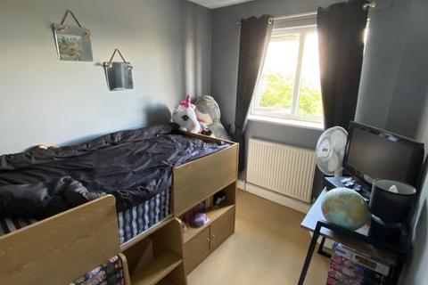 85a Gloucester Avenue, Northampton, NN4 8PT