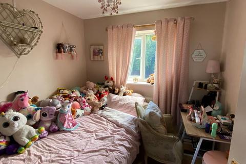 85a Gloucester Avenue, Northampton, NN4 8PT