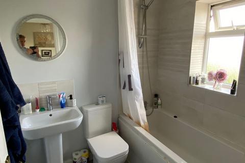 85a Gloucester Avenue, Northampton, NN4 8PT