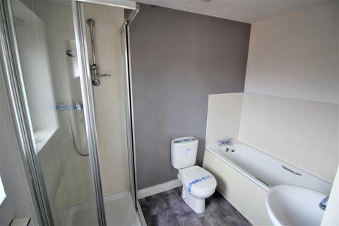 7 Fairbourne Walk, Oldham, OL1 4QQ