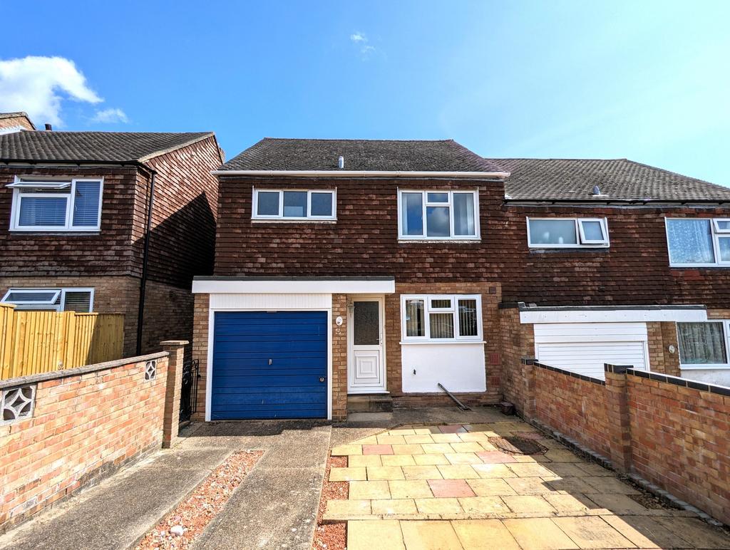Bursledon, Southampton 3 bed semidetached house for sale £300,000