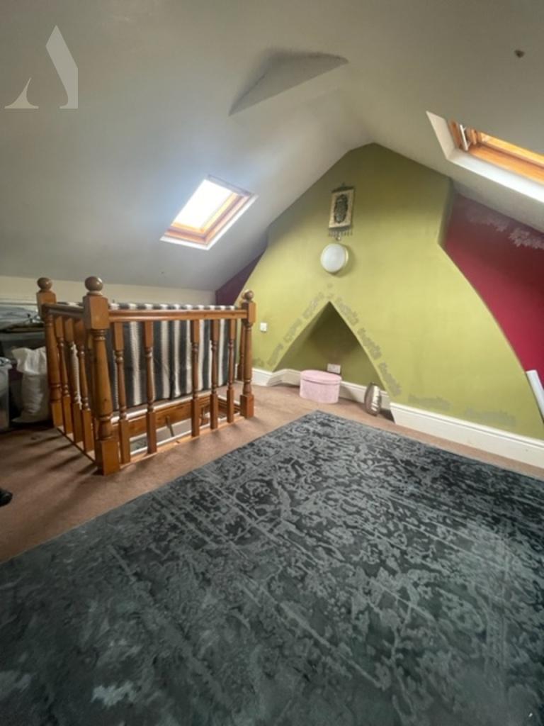 151 wardend road loft area
