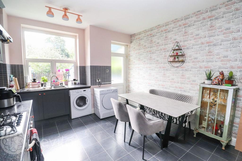 Kitchen / Diner