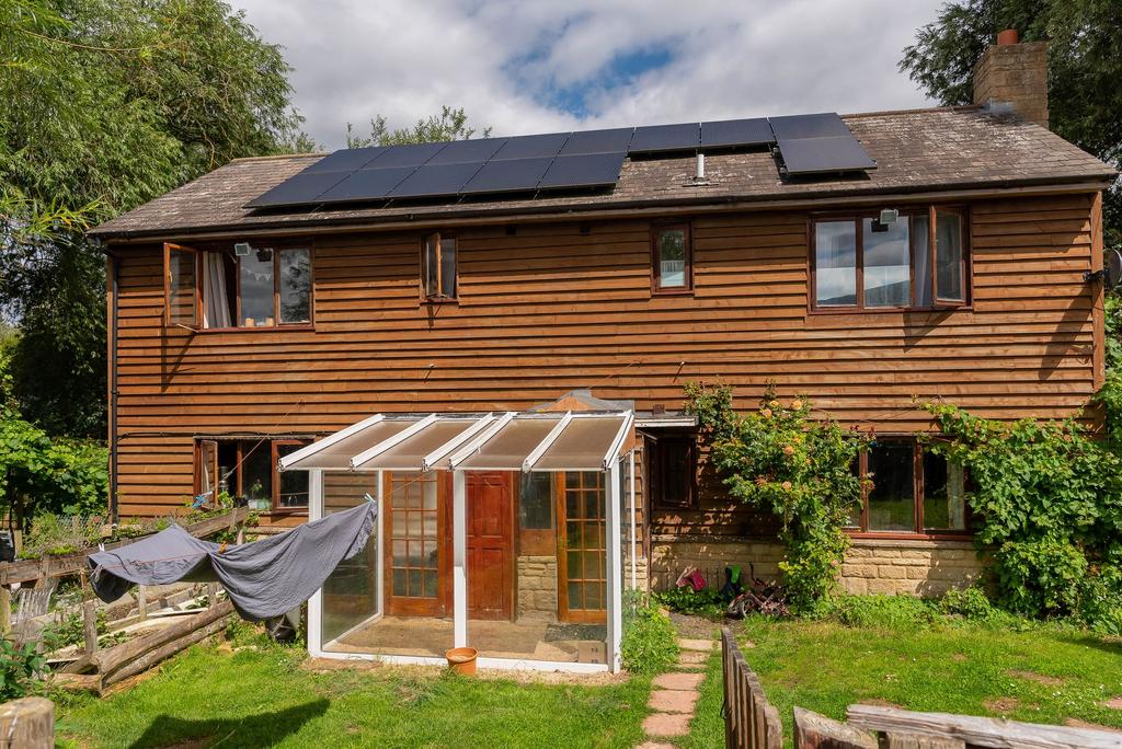 Downs Road, Standlake, OX29 18 bed equestrian property for sale £