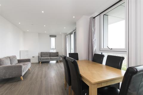 2 bedroom apartment to rent, Pinto Tower, Hebden Place, Nine Elms, London, SW8