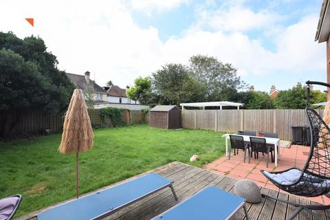 4 bedroom detached house for sale, Skelmersdale Road, Clacton-on-Sea