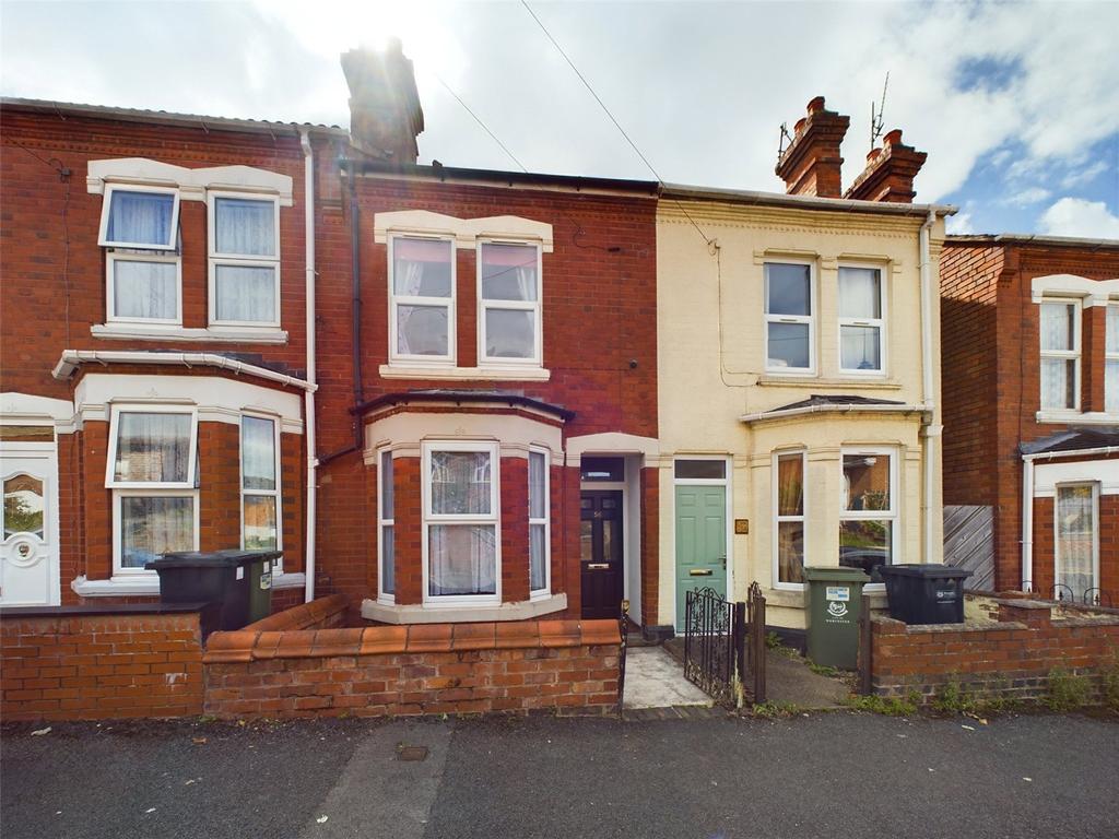 Hollymount, Worcester, Worcestershire, WR4 2 bed house for sale £205,000
