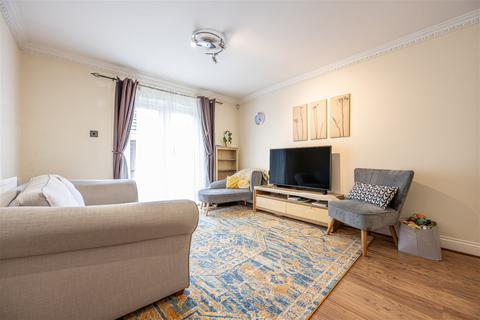 2 bedroom apartment for sale, Winchester Road, Southampton SO16
