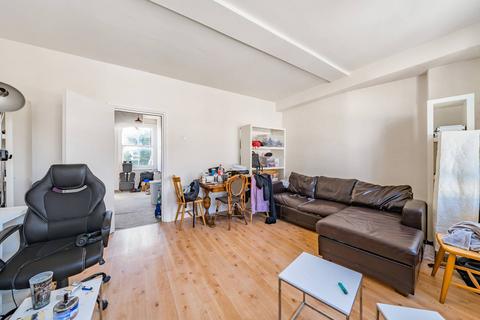 2 bedroom maisonette for sale, Queens Crescent, Kentish Town, London, NW5