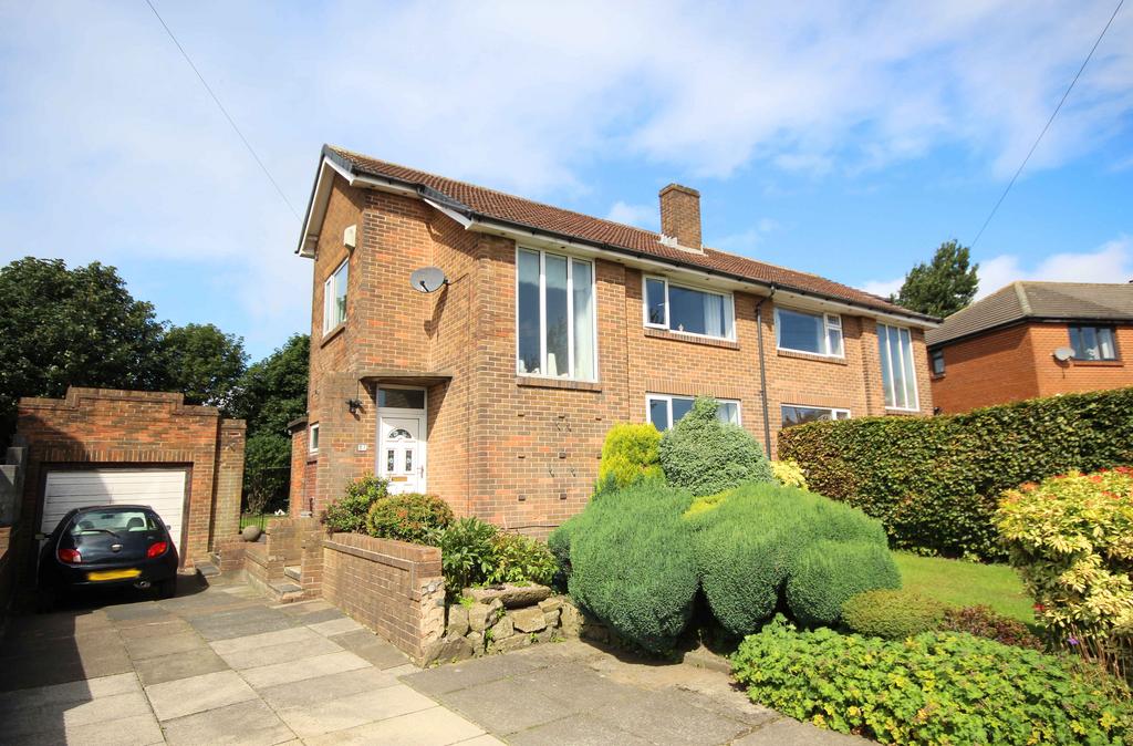 Mount Avenue, Huddersfield HD3 3 bed semidetached house for sale £
