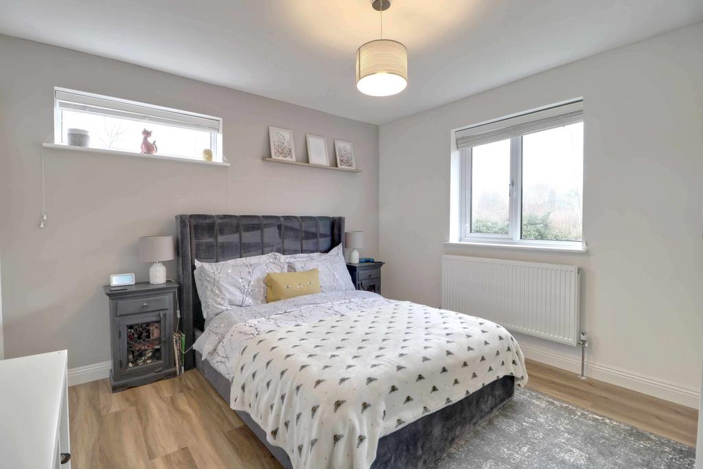 Bedroom 1 (Double)