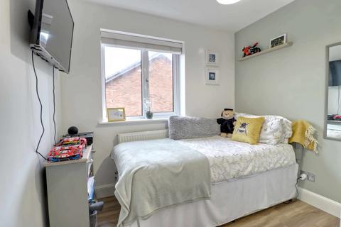 31 Thumwood, Chineham, Basingstoke, RG24 8TE