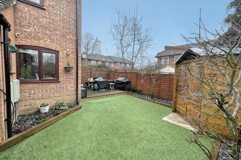 31 Thumwood, Chineham, Basingstoke, RG24 8TE