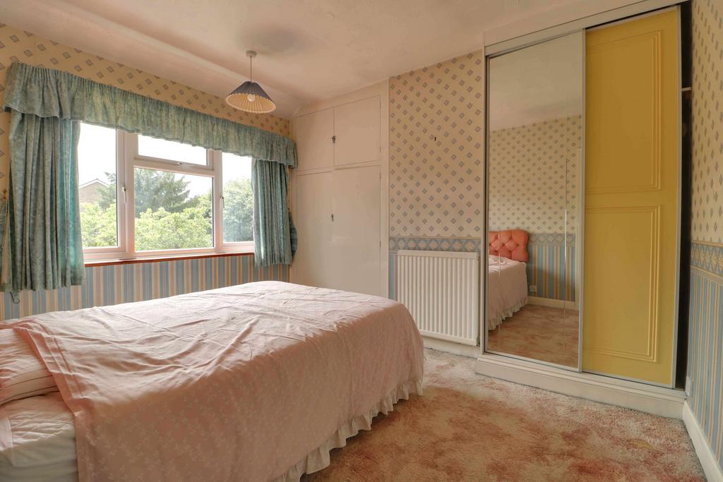 Bedroom 2 (Double)