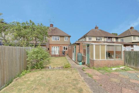 16 Bramblys Drive, Basingstoke, RG21 8UN