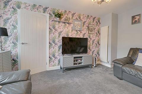 215 Britten Road, Brighton Hill, Basingstoke, RG22 4HW