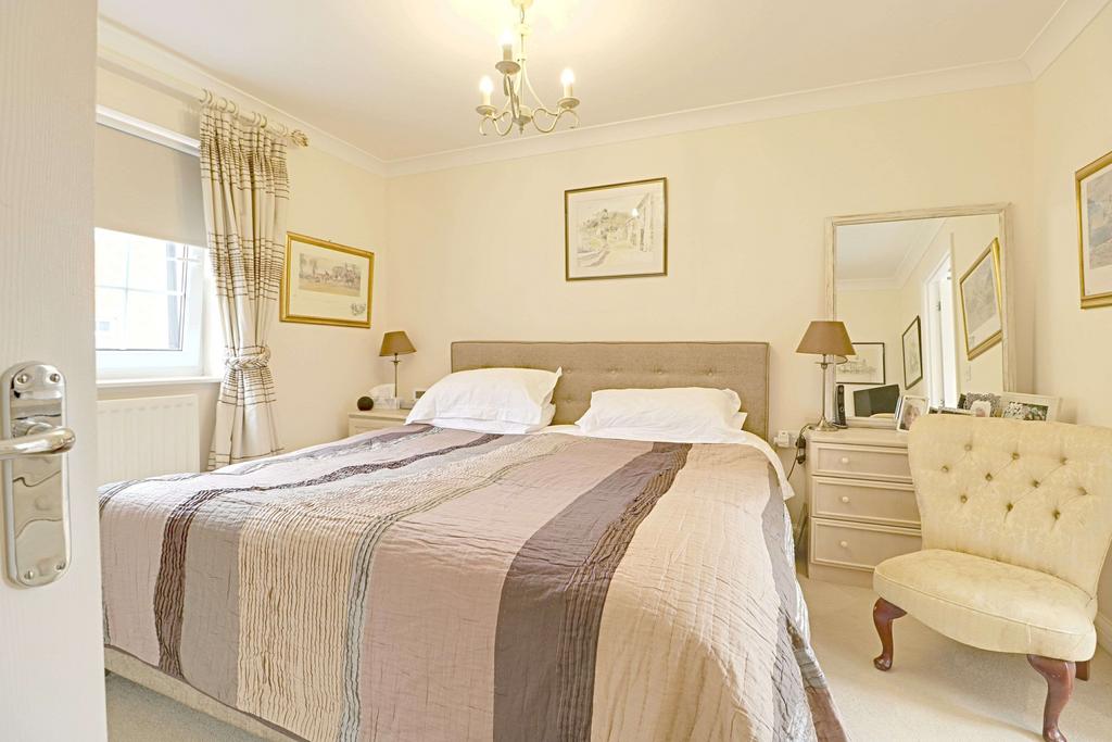 Bedroom 1 (Double with Ensuite)