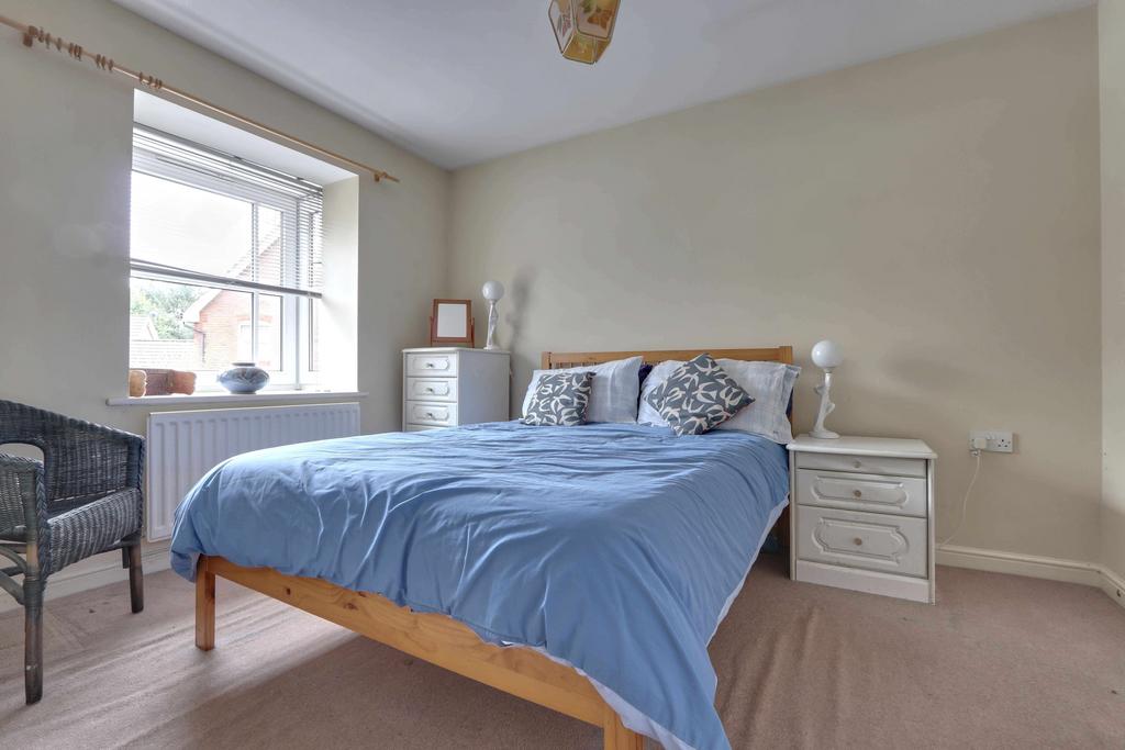 Bedroom 1 (Double)