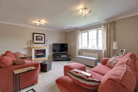 95 Ferndown Close, Beggarwood, Basingstoke, RG22 4SF