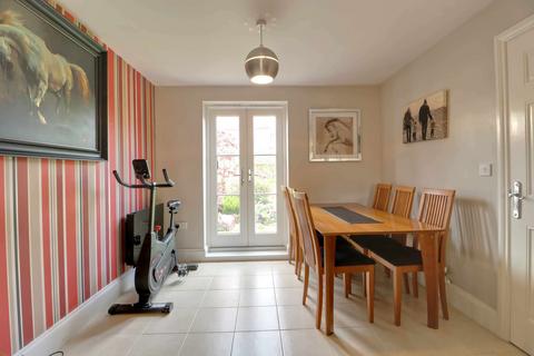 95 Ferndown Close, Beggarwood, Basingstoke, RG22 4SF