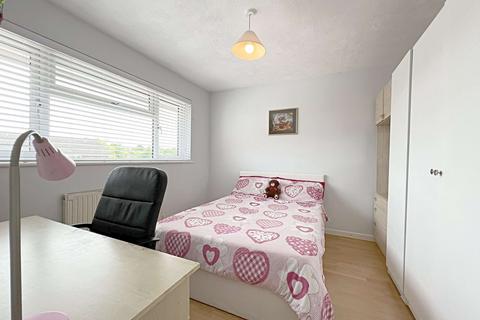 35 Handel Close, Basingstoke, RG22 4DL