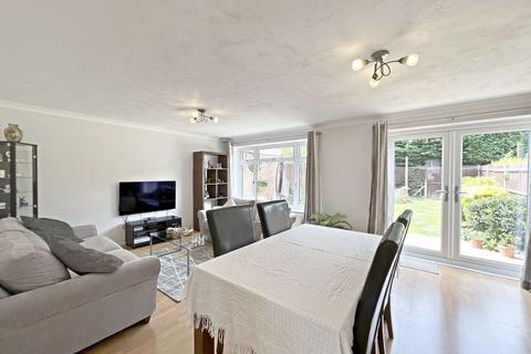 35 Handel Close, Basingstoke, RG22 4DL
