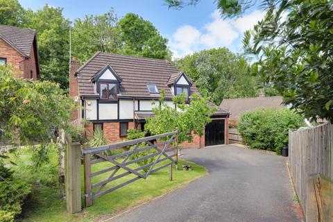 22 Heritage Park, Basingstoke, RG22 4XT
