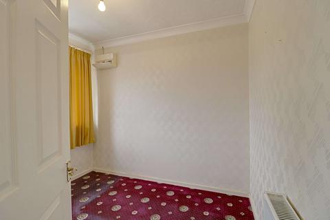 62 Brackley Way, Basingstoke, RG22 6LL