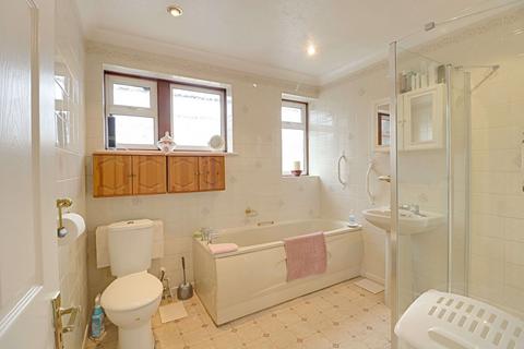 62 Brackley Way, Basingstoke, RG22 6LL
