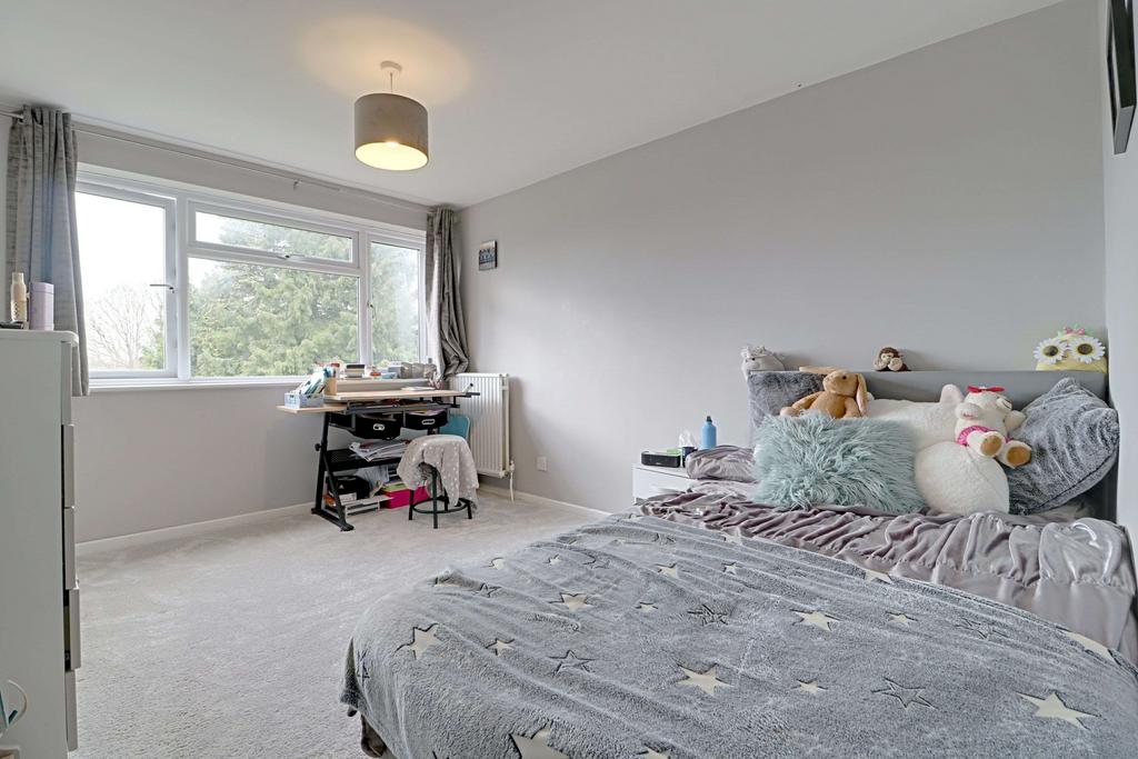 Bedroom 2 (Double)