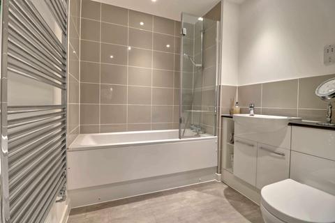 21 Corbel Rise, Chineham, Basingstoke, RG24 8BT