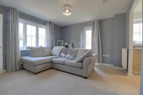 21 Corbel Rise, Chineham, Basingstoke, RG24 8BT