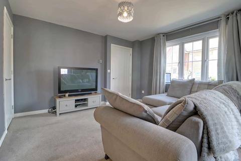 21 Corbel Rise, Chineham, Basingstoke, RG24 8BT