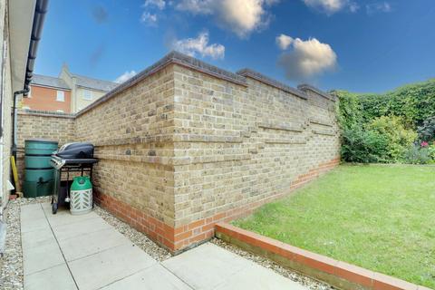 3 Allington Rise, Sherfield On Loddon, Hook, RG27 0ST