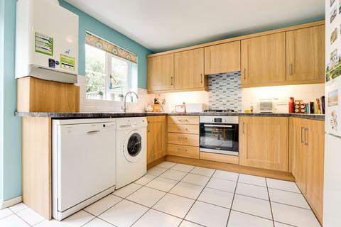 24 Anvil Way, Bramley, Tadley, RG26 5AZ