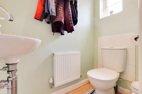 24 Anvil Way, Bramley, Tadley, RG26 5AZ