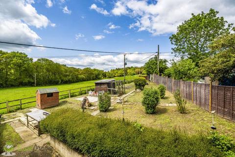 5 Beals Pightle, Charter Alley, Tadley, RG26 5PT