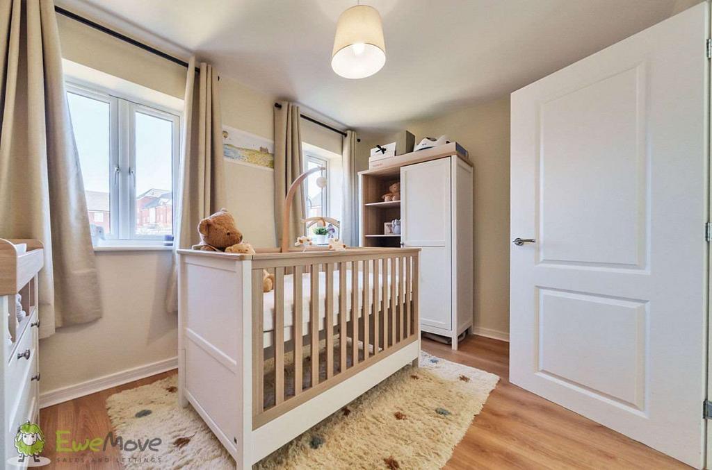 Bedroom 2 (Double)