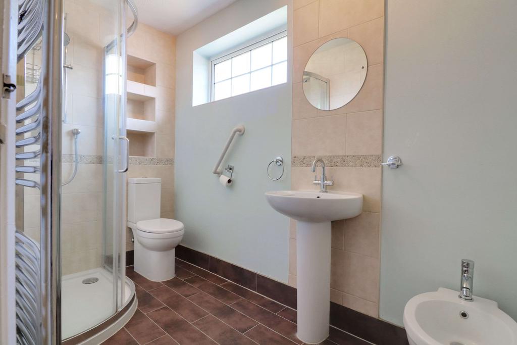 Bathroom (Shower Room)