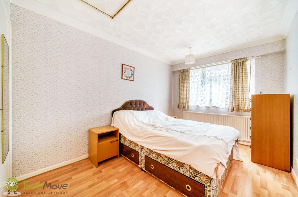 Bed2 (2)