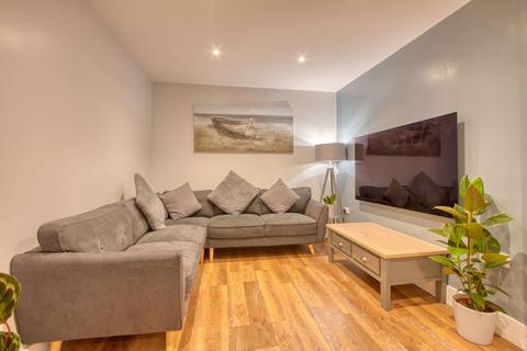 128 Grove Gate, Staplegrove, Taunton, TA2 6DF